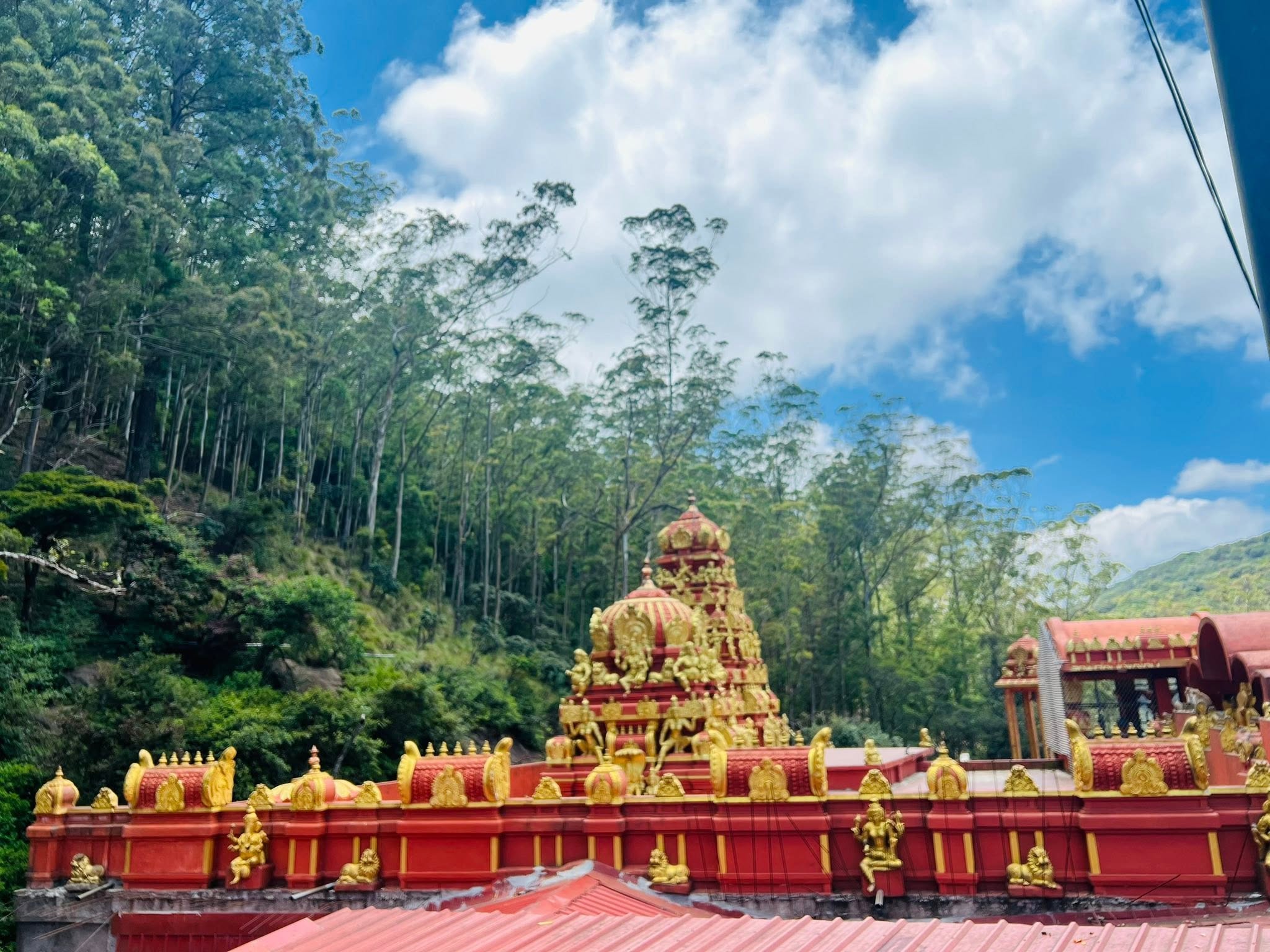 Kandy Esala Perahera